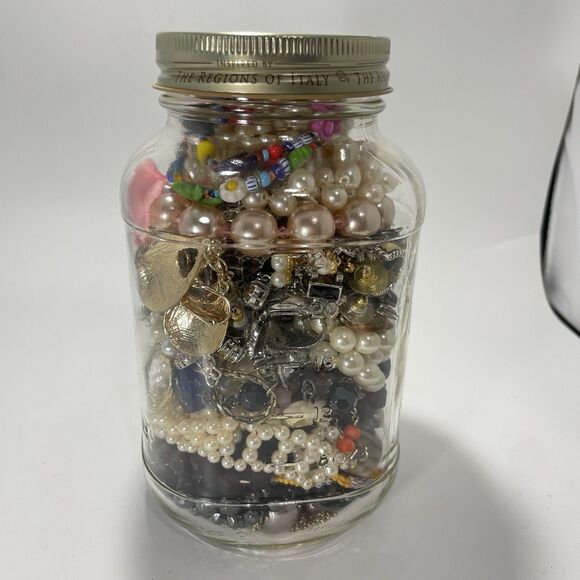 2+ Lb Ball Mason Jar Mystery Lot All Wearable Jewelry GUC Necklaces Bracelet Etc - Picture 3 of 8